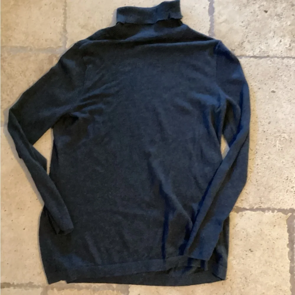 J. Jill Black Turtleneck Sweater Classic Knit-SZ M Pit to pit 18” Length 25” T2
